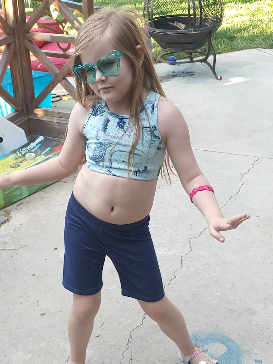 HeyMotherTucker's tweet photo. #my #love #beautifultrauma #thankyou @Pink keep making #amazing music. #Inspiring #future #generations of #empowered #women my awesome Aiyana pants https://t.co/LaVjt9Y7Aj