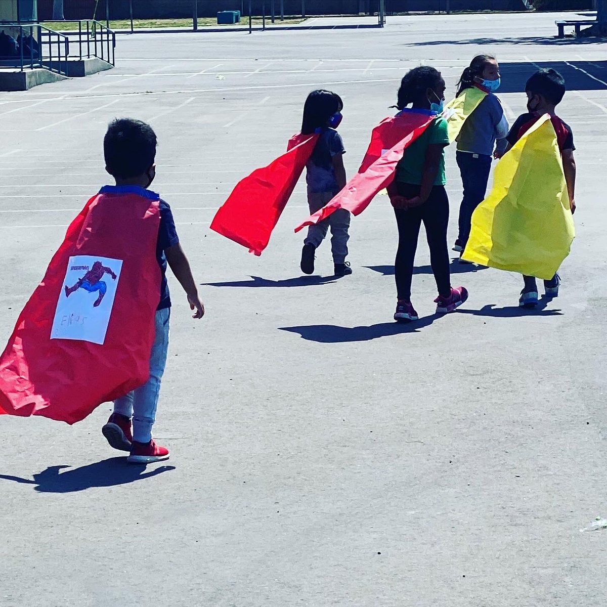 TorosRoosevelt's tweet photo. Superhero Day! Spirit Week @ComptonUnified https://t.co/TUEc4UCj5X