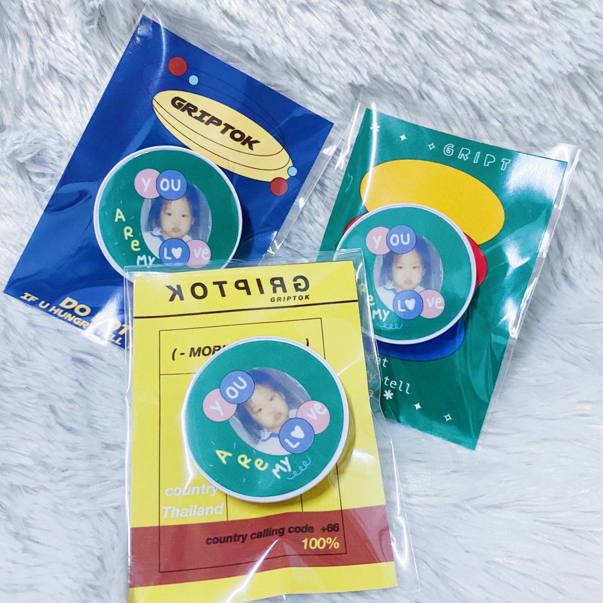 studio_pola's tweet photo. ✨🧤 #GRIPTOK ´ˎ˗ สั่งทำได้ออกแบบมาเองได้
ไม่มีขั้นต่ำ 1ชิ้นก็รับทำ🤍
• วงกลม ชิ้นละ 60฿
• หัวใจ ชิ้นละ 70฿
อยากได้แบบไหน สอบถามก่อนได้ค่า
#griptokpola #รับผลิตgriptok #รับทำgritpok #customgriptok #รับทําของแจก #ตลาดนัดมิวกลัฟ #ตลาดนัดออฟกัน #ตลาดนัดบิวกิ้นพีพี #ตลาดนัดไบร์ทวิน https://t.co/iILAOSOecd