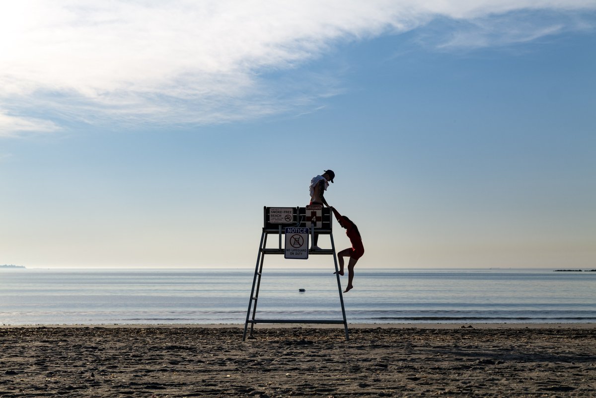 HalGregersen's tweet image. Wow, that&apos;s great, Galen!  I hope that the course is proving helping in your work and life.  Did you try the &quot;compose and wait&quot; exercise? I&apos;d love to see your photos!  Here&apos;s a still photo later that morning with the couple on the beach.  It was worth the wait.  #composeandwait