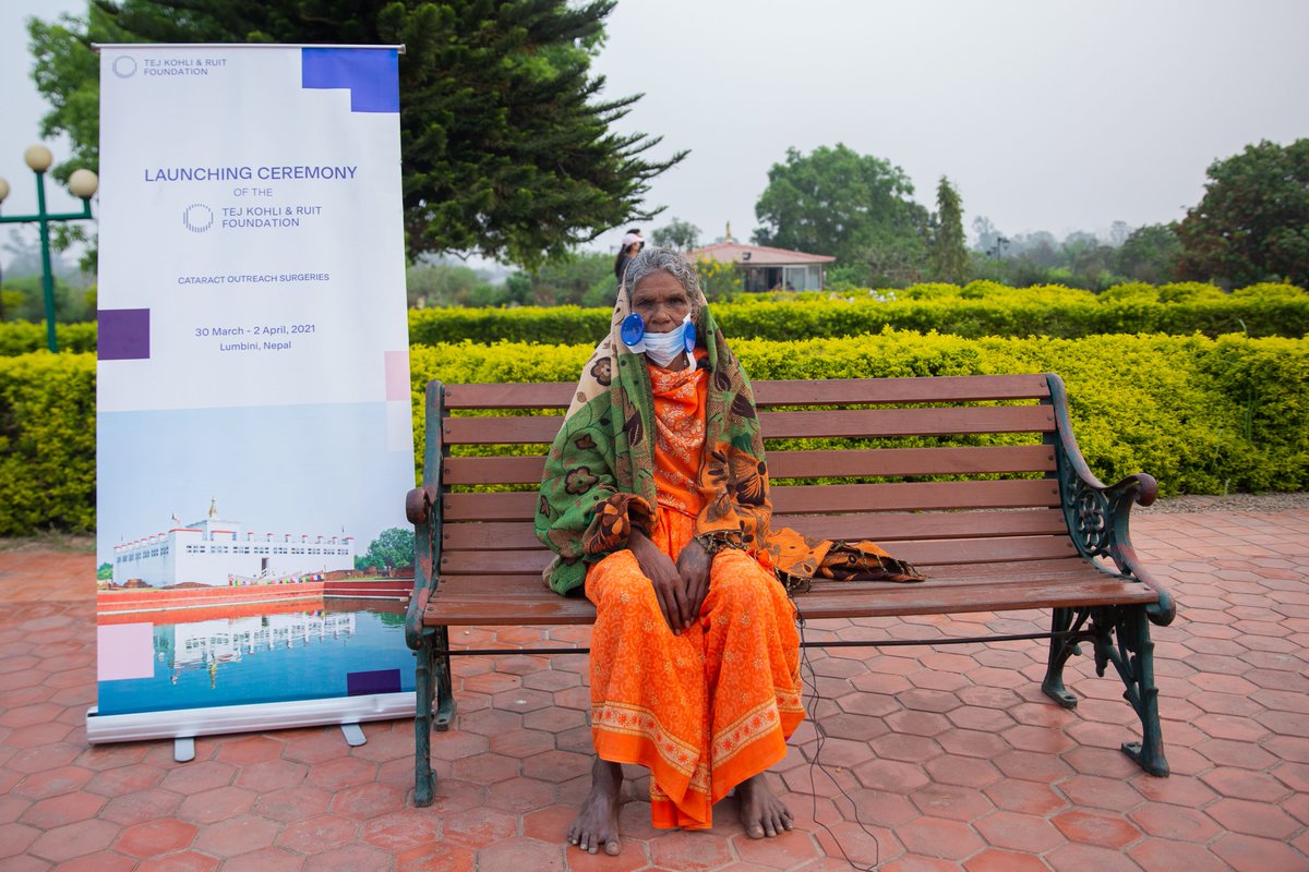 mrtejkohli's tweet photo. Phoolmati is stunned and cannot register that she can #SeeAgain. She takes some time to adjust to her new found vision. Later in the day, just before heading home with her son, her son tells us that she is looking forward to seeing everyone that she hasn't seen in years #TejTalks https://t.co/Igf94DFlO9