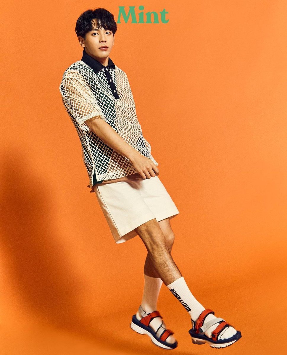fshnBL's tweet photo. Handsome! 
 
Up (@uppoompat) For Mint Magazine! 

#นับสิบจะจูบ  #kaoup #เก้าอัพ #number_9th #uppoompat #Nubsib #LovelyWriterTheSeries #MintStyleidea https://t.co/42HporiUzB
