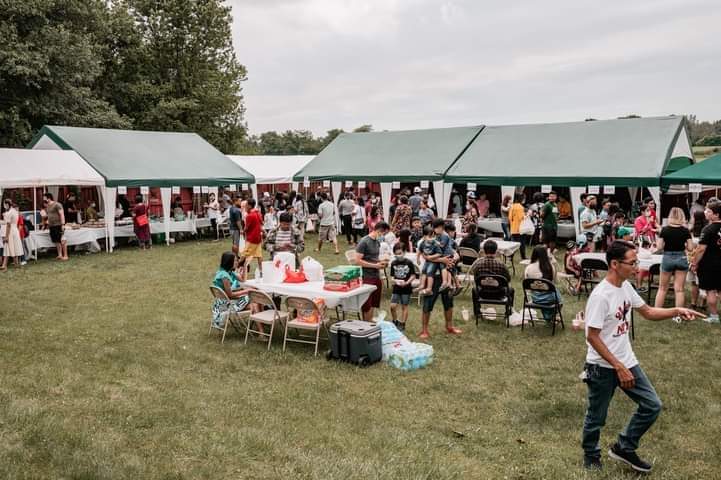 hooniverse (@hooniverseee) on Twitter photo Burmese communities in Indianapolis City,American held the spring marcket fundraising movement yesrerday. 
#June7Coup #WhatsHappeningInMyanmar Burmese communities in Indianapolis City,American held the spring marcket fundraising movement yesrerday. 
#June7Coup #WhatsHappeningInMyanmar