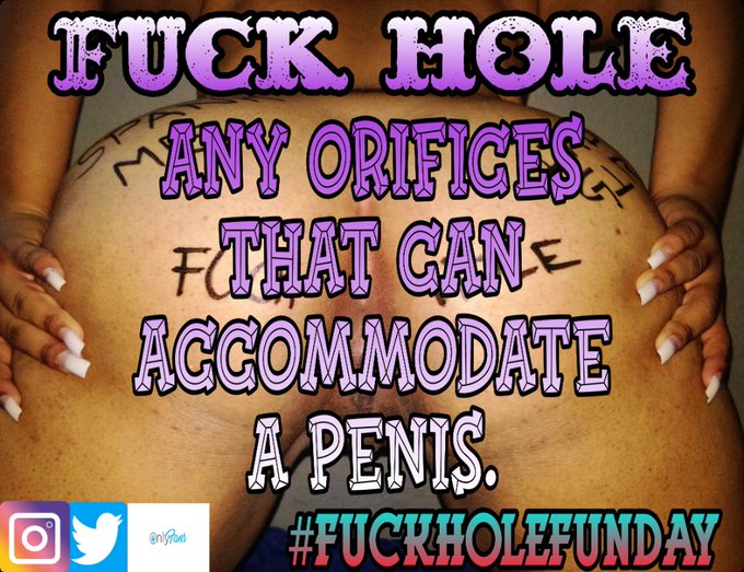 If it fits, it sits.  Happy #FuckHoleFunday https://t.co/03aRxGPuuM<a href="/tag/fuckholefunday"class="tags">#FuckHoleFunday</a>