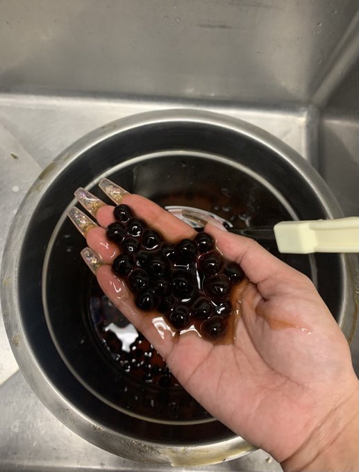 Watch v ♡ (⇀ 3 ↼)'s leaked NSFW photo on TwXstars