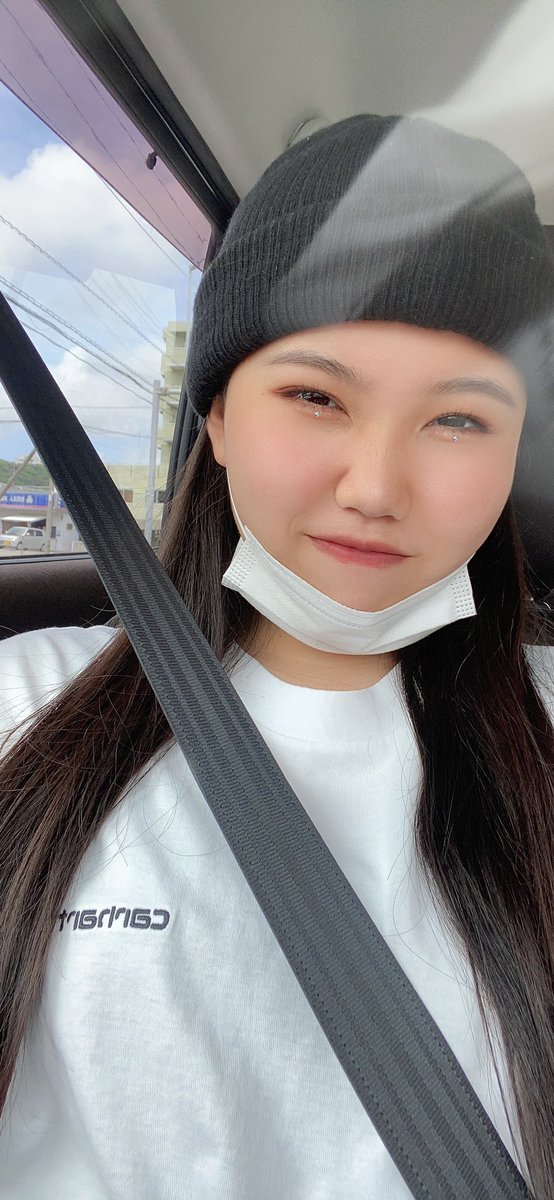 DEVILNOID's tweet image. 白Tを着ちゃう季節がきたぞ〜❕
お友達から頂いたTシャツ🤍
お気に入りです。
最近はジメジメしてて、湿気が多くて
大変だあああ。対処法とか無いのかな笑

#今日のmion状況