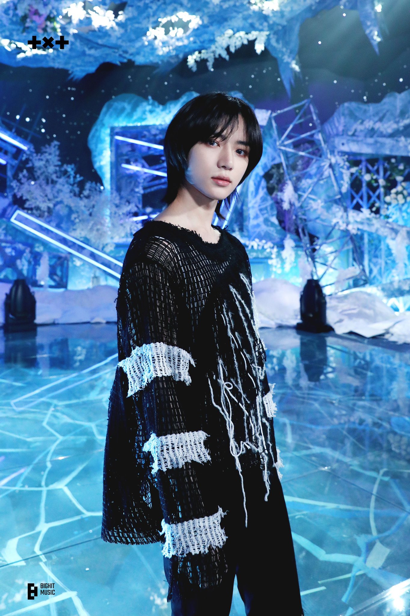 E3QUbA6VUAExKY3.jpg:large