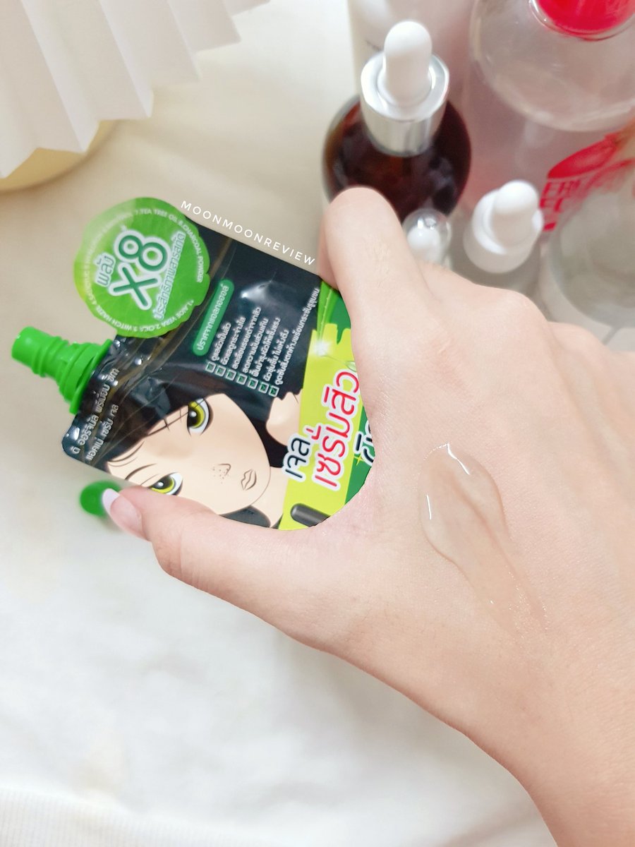 moonmoonreview's tweet image. อภินิหารครีมซองอีกแล้ววว The Original Premium CICA Acne Serum Gel 🍀 ทาไปเลยตั้งแต่สิวเริ่มเป่ง ทุกวันๆ นี่ลองไม่บีบสิวใดๆ สรุปยุบจริง แถมที่ชอบมากๆคือรอยสิว แทบหายไปพร้อมกับสิวเลย จางลงไวม้ากก อันนี้เราซื้อมาจากเซเว่น 49฿ น้า #เซรั่มสิว #เจลแต้มสิว #ใช้ดีบอกต่อ #รีวิวเซ่เวน