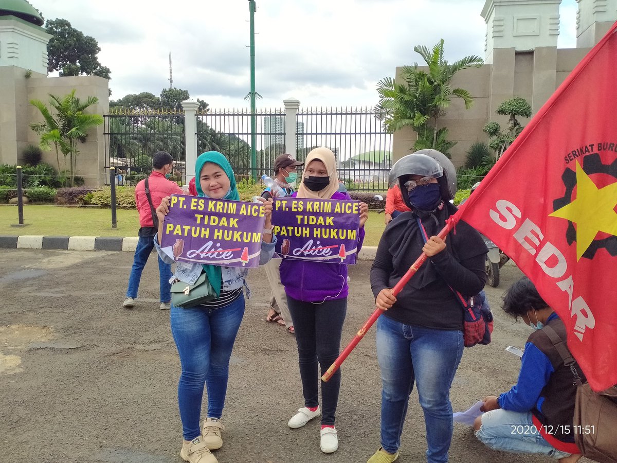 ArifBud97983651's tweet photo. ✊
#BoikotProdukAice¿¿¿ https://t.co/Ixwja0x2lC