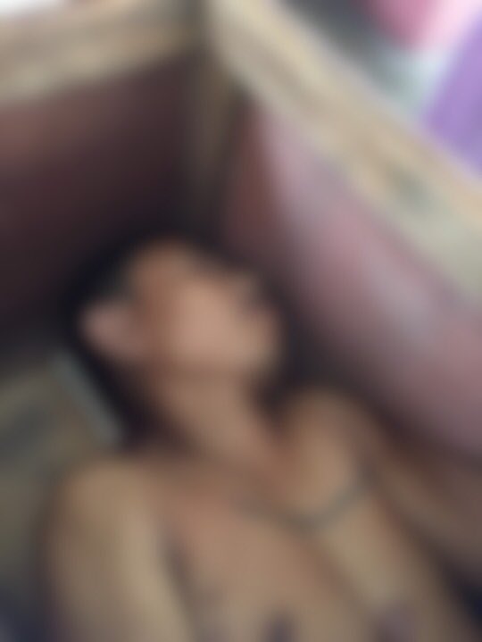 Kelvin_Maung๐ฒ๐ฒ (@kelvin_maung) on Twitter photo Tw // death 
The dead bodies of WinZawHtwe and HeinMinKo from Thitto Daung village,Yebyu, were sent back to family after killing them by SAC terrorists in wrong accuse of school arson attack and having weapons. #WhatsHappeningInMyanmar #June7Coup Tw // death 
The dead bodies of WinZawHtwe and HeinMinKo from Thitto Daung village,Yebyu, were sent back to family after killing them by SAC terrorists in wrong accuse of school arson attack and having weapons. #WhatsHappeningInMyanmar #June7Coup