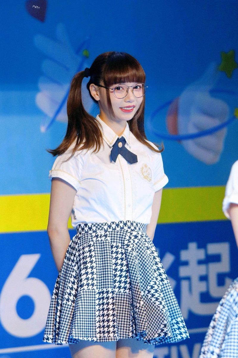 Tsh海外站 千秋令out Now 沈莹shen Ying Super Topic 6月6日握手会june 6 Handshake Event C Hyf 0803 沈莹 Shenying Akb48teamsh