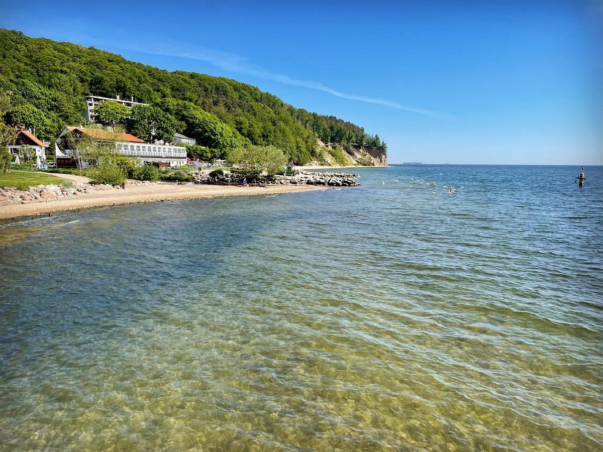 KarenPatrycja's tweet photo. Wiosenne Orłowo 💙💚🌊☀️#gdynia #Poland #wiosna #spring #nature #naturephotography #orlowo #balticsea https://t.co/jT3vTmR5D7