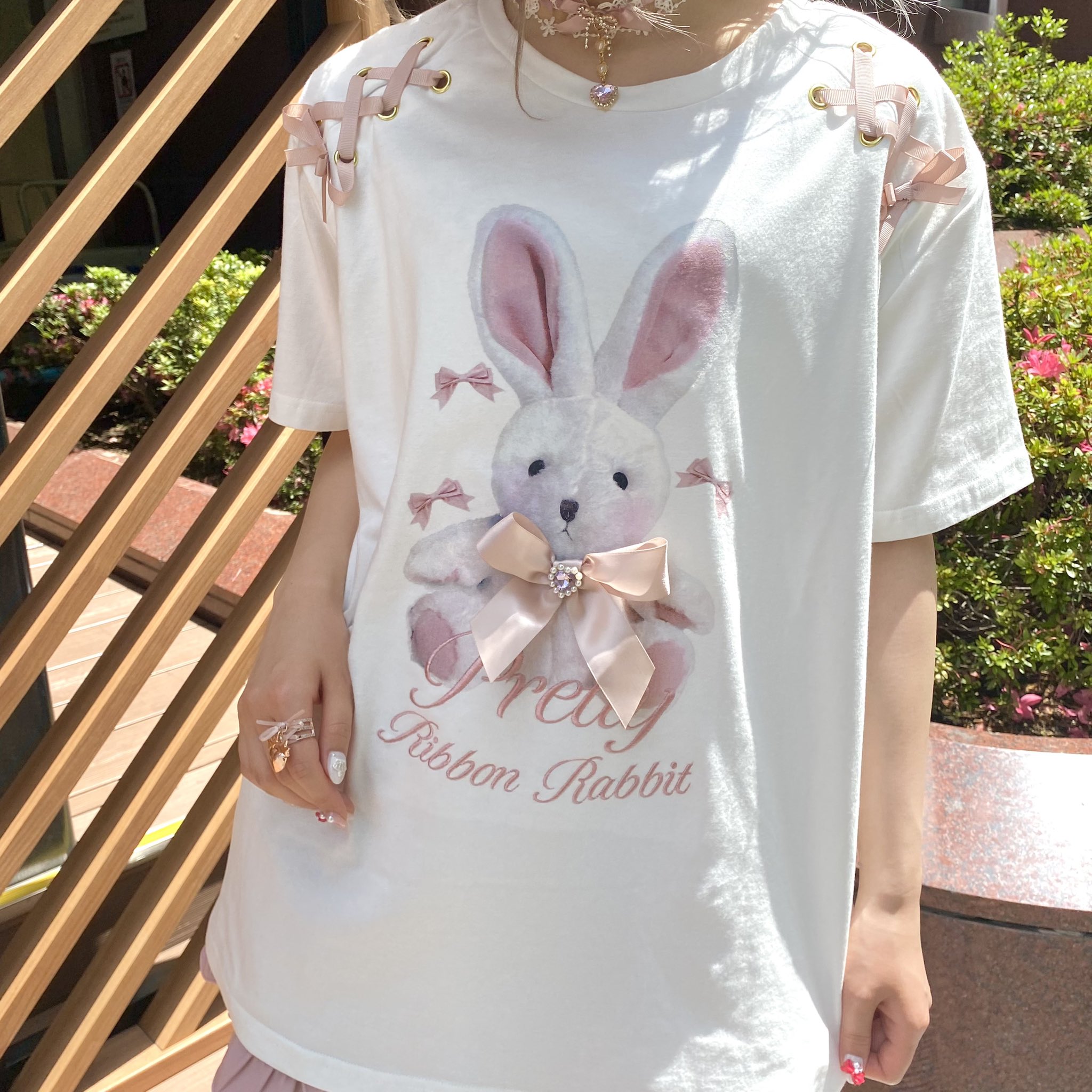 Liz Lisa フラワーリボン Tシャツ Liz Lisa 花柄リボン Tシャツ リボン取り外し可能 - メルカリ