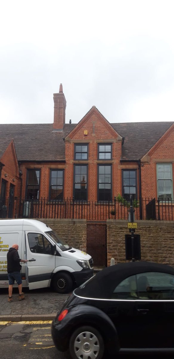 Great installation of sash windows in the NG16 area