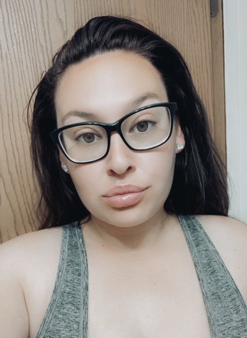 Logan’s pics and videos