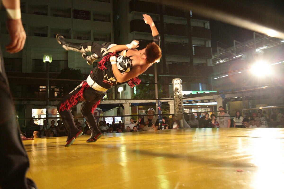 地獄岩石落とし