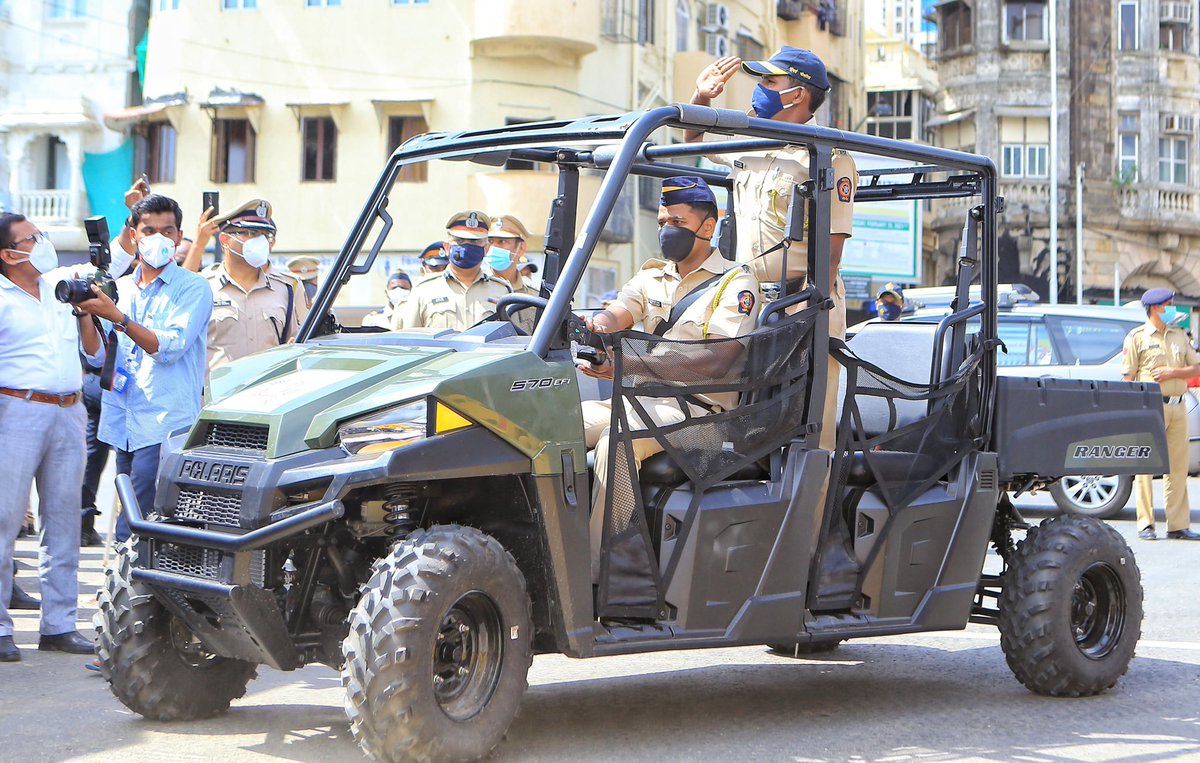 AUThackeray's tweet photo. CM Uddhav Thackeray ji flagged off @MumbaiPolice ‘s 10 All Terrain Vehicles for Beach Patrolling in presence of DCM Ajit Pawar ji, HM Dilip Walse Patil ji, Mayor Kishori Pednekar ji and other dignitaries. 
I’m grateful to @ril_foundation for their support on these ATVs. (1/2) https://t.co/C7LyNIu0ay