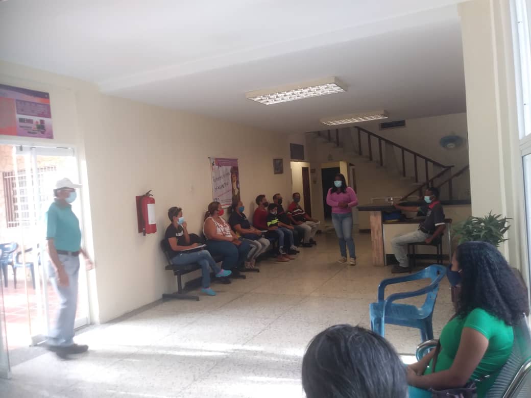 #EnDesarrollo Socializacion diferentes servicios y asignacion de citas para estudios ecográficos integrales a la población falconiana, en nombre de <a href="/GobVictorClark/">Gob Victor Clark🌀</a> la Primera Combatiente Jesica Perozo y la Autoridad Colectiva en Asuntos de mujer e igualdad de género <a href="/herkisduno/">@herkis duno</a>