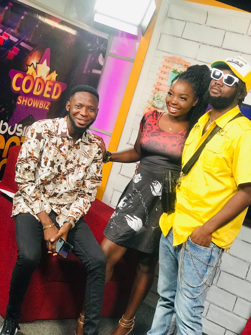 CodedShowbiz's tweet photo. Don't miss #codedshowbiz2021 Repeats with @aquilas_alibaba @ 5:00pm on @awaketv2.
#entertainmentbeyondmeasure
#MicrophoneController🎤
https://t.co/EP8DNnAiYY https://t.co/4uYqYzXUSs