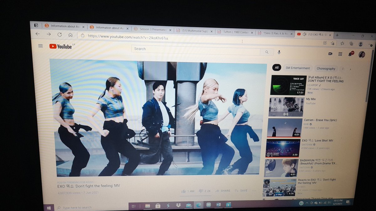 Sithu_ns99's tweet photo. Xiumin 
@weareoneEXO #exo #EXO_DFTFOutNow #DONT_FIGHT_THE_FEELING #EXO_LUNARECLIPSE https://t.co/g6jABagcA5