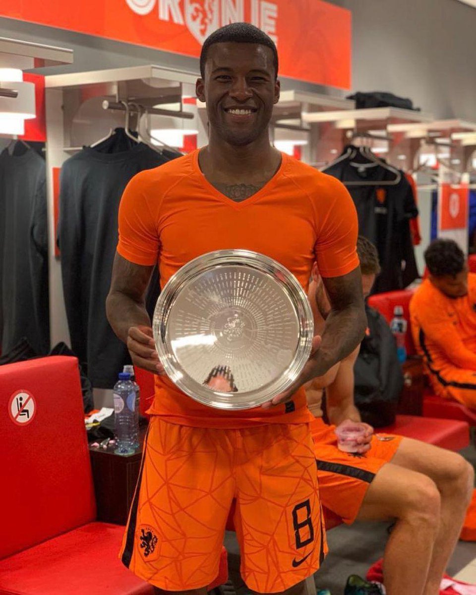 Proud to reach 75 caps @OnsOranje 🦁🧡