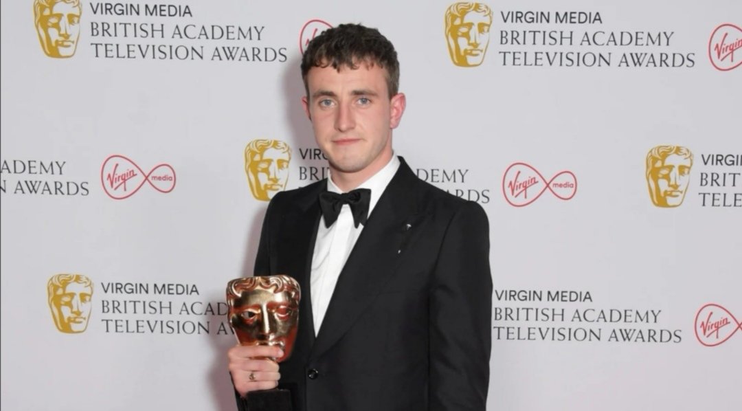 ScreenHits's tweet image. We love to see it 🏆

Congratulations to the winners of the #BAFTATV Awards this year! ❤ to @MichaelaCoel, @mescal_paul,  @RakieAyola, #aimeelouwood &amp;amp; all the nominees ✨

#IMayDestroyYou #NormalPeople #BAFTAS #PaulMescal #michaelacoel