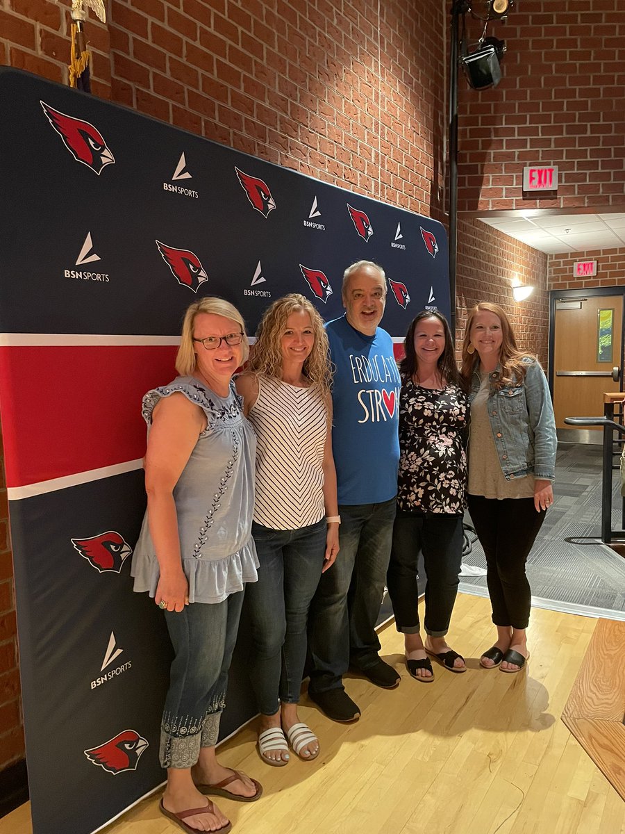 Big shout out to <a href="/SMHS_Official/">House of CARDS ♣️♥️</a> for hosting such an amazing event. Our teachers can't wait to hear <a href="/gerrybrooksprin/">gerry brooks</a> speak!