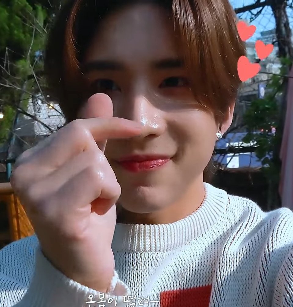 lowqseh's tweet photo. #와우 #김세윤 #WOW #ACE @official_ACE7 https://t.co/UnXnYxRXRQ