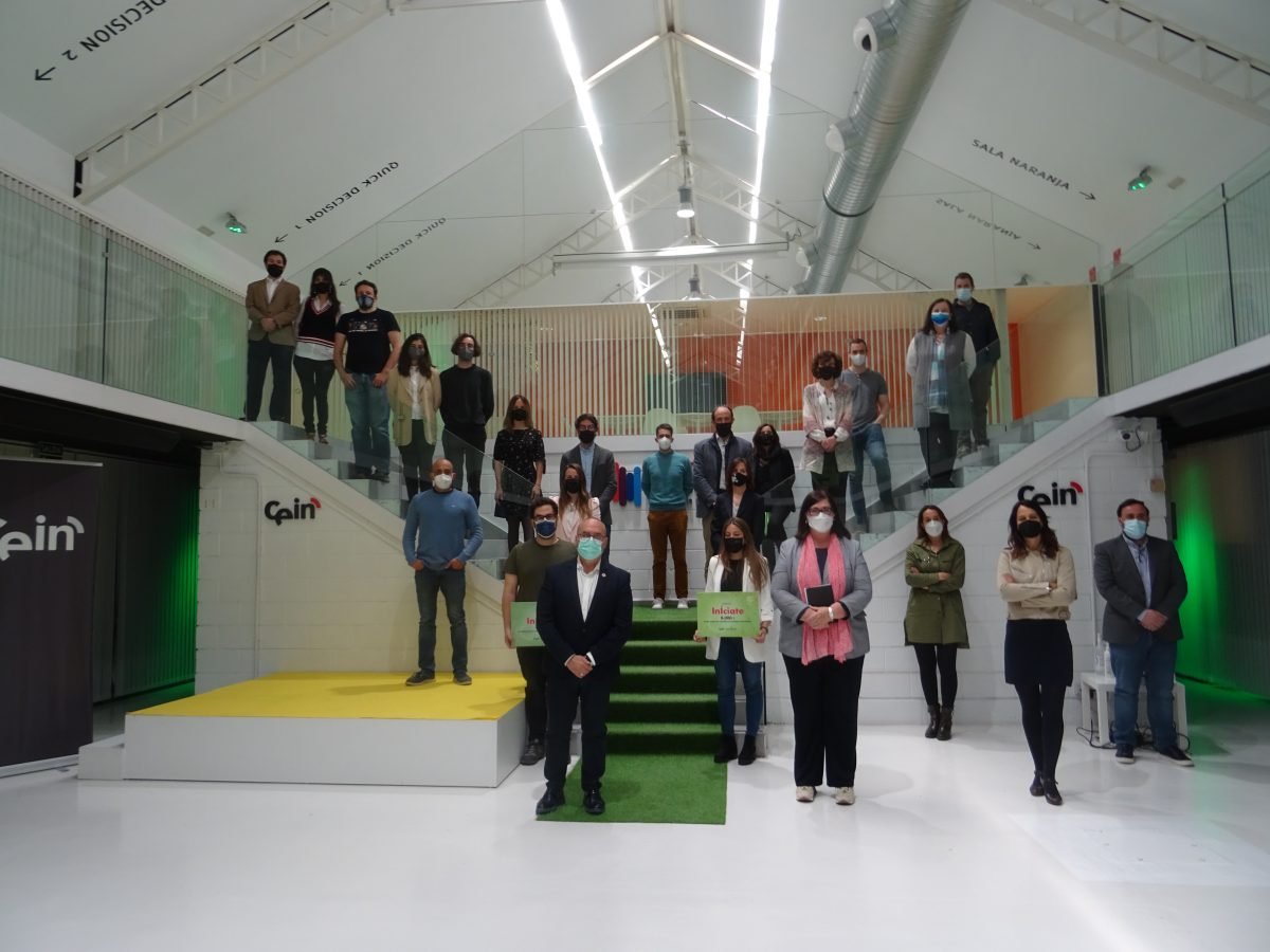 Zabala_IC's tweet photo. Ya elegidos los 6 proyectos participantes de #ImpulsoEmprendedor 🙌

Las compañías colaboradoras apoyaremos económicamente y como mentoras a los proyectos elegidos, que se integrarán en el programa de aceleración de @ceinnavarra 

Conoce los proyectos 👉 https://t.co/abC2gHOd3y https://t.co/ygKRCKjnj3