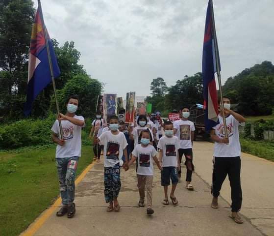 ichika_yee's tweet photo. Students and locas of Three Pagodas Township, Kawkareik District, Karen State, held a protest against the military coup demanding to overthrow the military dictatorship by chanting revolutionary slogans. #WhatsHappeningInMyanmar #June7Coup https://t.co/Pcz9dOHsxC