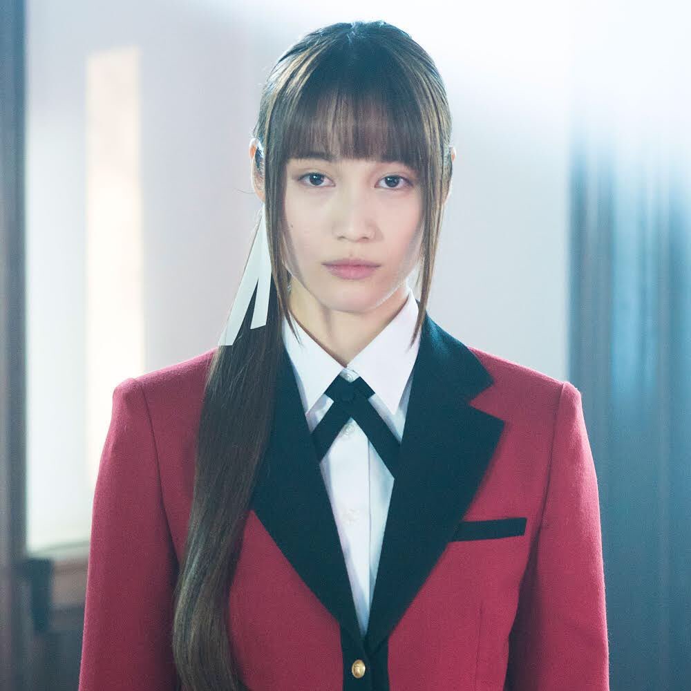 りゅうと 004 賭ケグルイで 五十嵐清華役を演じてる 中村ゆりかさんって 地獄の花園で永野芽郁さん演じる 田中直子の同僚 役として 一緒にいる人やったんか 花園でメガネの印象強いから 全然分からんかったよ 中村ゆりか 賭ケグルイ 賭ケグルイ絶対絶命