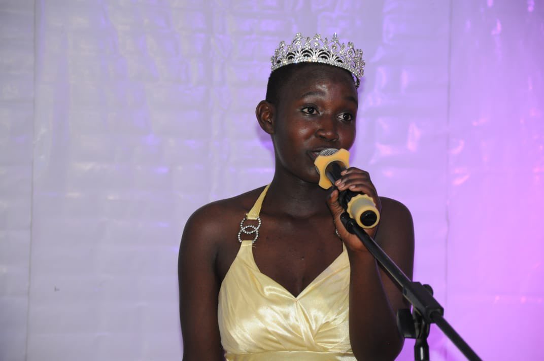 Young people should be supported to realize their full potential and talents. 

Meet @MutabaziPrisciallar who is our Mentee and Princess (HeadGirl) at @PrincessDianaHighSchool.
