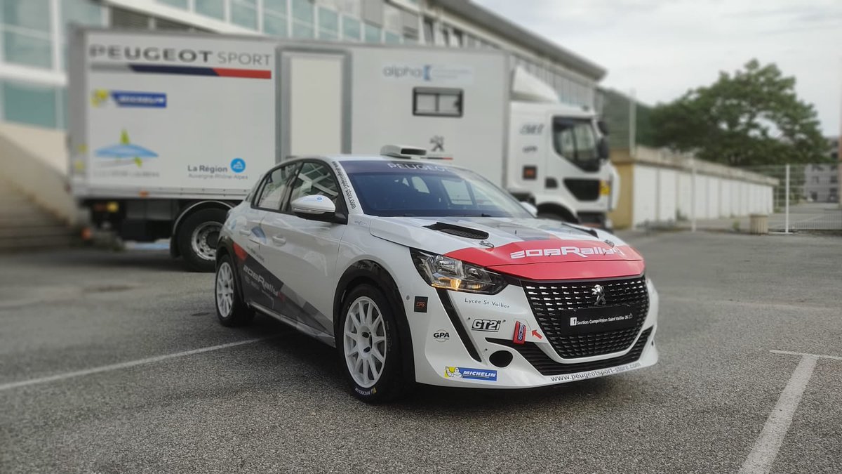 _Alpha_Com's tweet photo. #réalisation_alpha #adhésifs #sponsors : mise en place des sponsors et impression des adhésifs pour Section Compétition Saint Vallier 26.🏁🏁
Merci à eux pour leur confiance.😁 https://t.co/GNoS14o7I5