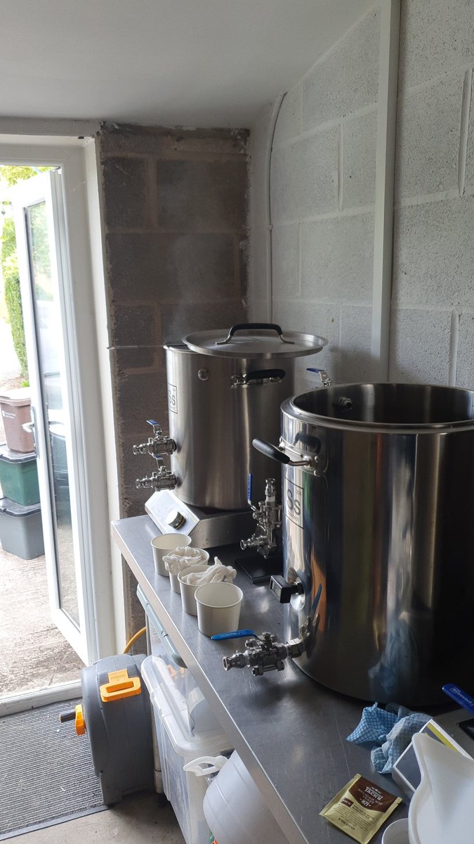 DemonValleyBrew's tweet image. Brewday is go!