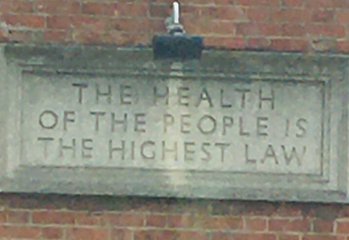 clairecollison1's tweet photo. ‘The health of the people is the highest law.’ Not on a placard, but carved above a public building. #society #WalworthRd #68bus #loveLondon https://t.co/AXQeK8Frzk