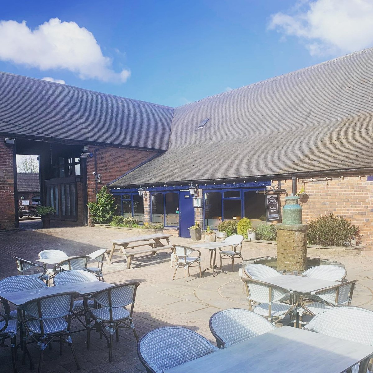 Have you visited @thepeartreecreperie lately? They’ve got a brand new super-duper coffee machine! Make sure you try a cup next time you visit, it’s delicious. 😋 ☕️

The Pear Tree Crêperie is open 10am-4pm Tuesday to Sunday.