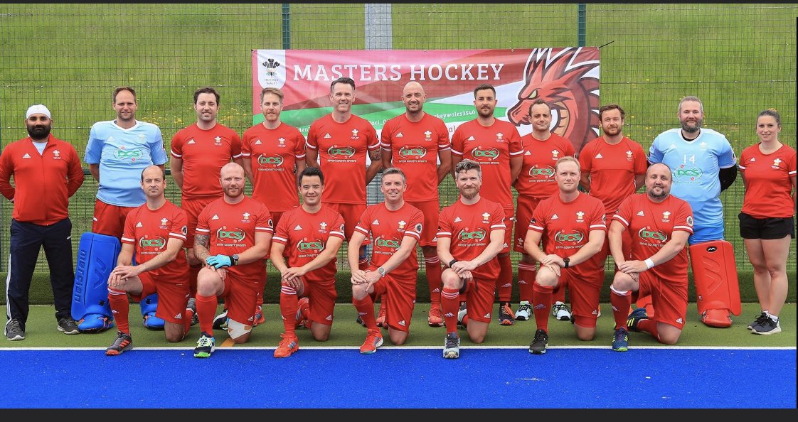 Great to be back on the pitch playing for <a href="/HociMen35s/">WalesHociMasters35s</a> yesterday. #playingforthedragon #teamgrays #grayshockey <a href="/GraysHockey/">Grays Hockey</a> 📸 Ifron Bennet