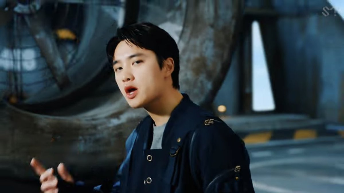 hourlykyungsoo's tweet photo. #KYUNGSOO TOTALLY NAILED THIS

EXO SPECIAL ALBUM OUT NOW ✨

#EXO_DFTFOutNow
#ToEXOPLANETAndBeyond
#DO(D.O.) #디오 #엑소디오 @weareoneEXO https://t.co/YEhxzU1qjg