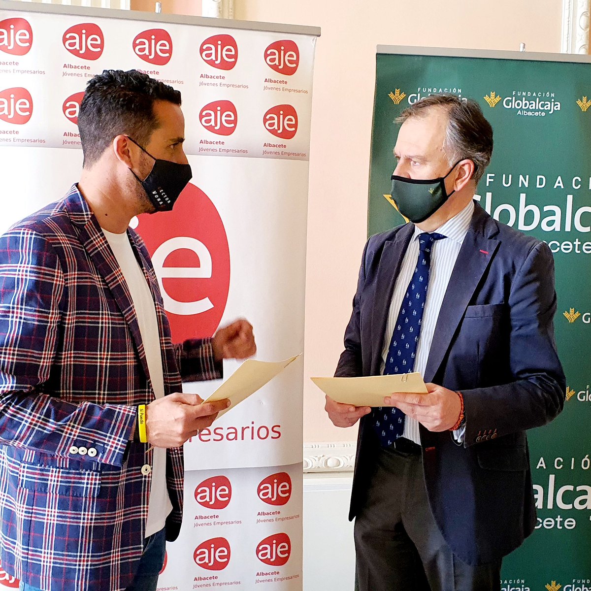 Aje Albacete y Fundación Globalcaja Albacete, firman acuerdo de colaboración para el.apoyo al emprendimiento
<a href="/SomosGlobalcaja/">Globalcaja</a> #Somosaje #Albacete #Emprender <a href="/lgaruiz/">Luis Garcia Ruiz | Escritor y Conferenciante</a>