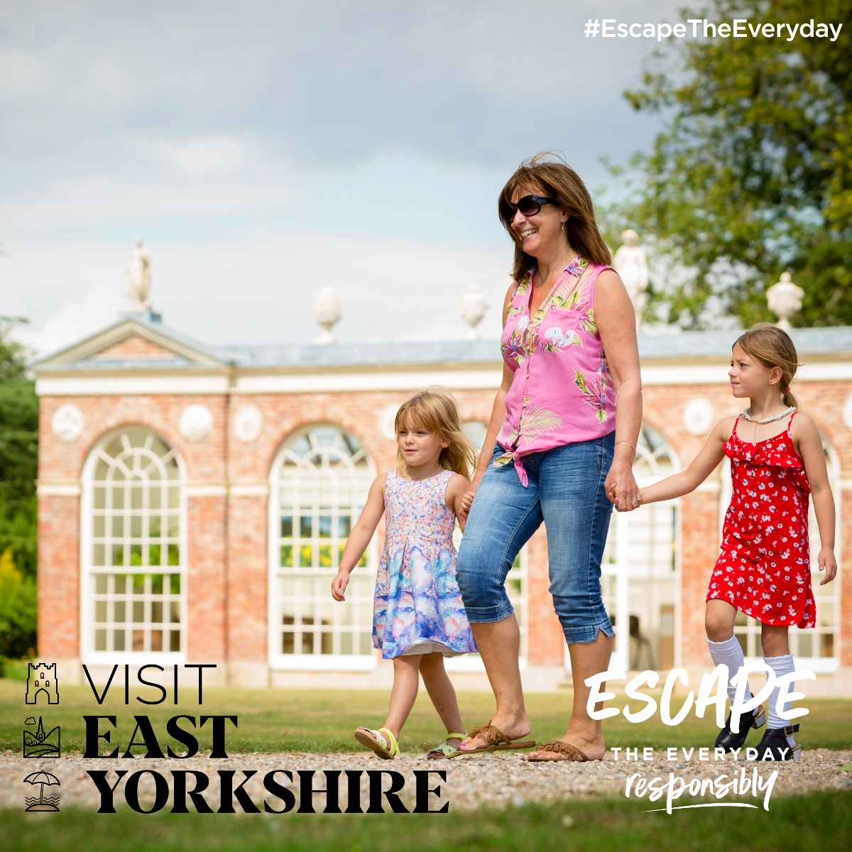 VisitEastYorks's tweet photo. Enjoy a fun family day out at Burton constable.

@BurtonConstable  is the perfect place to take the family and experience one of the many events lined up for the summer with it’s beautiful grounds and wide open spaces. 

For more info visit:https://t.co/O2ne5s8kZx https://t.co/kZiE2mBMBZ