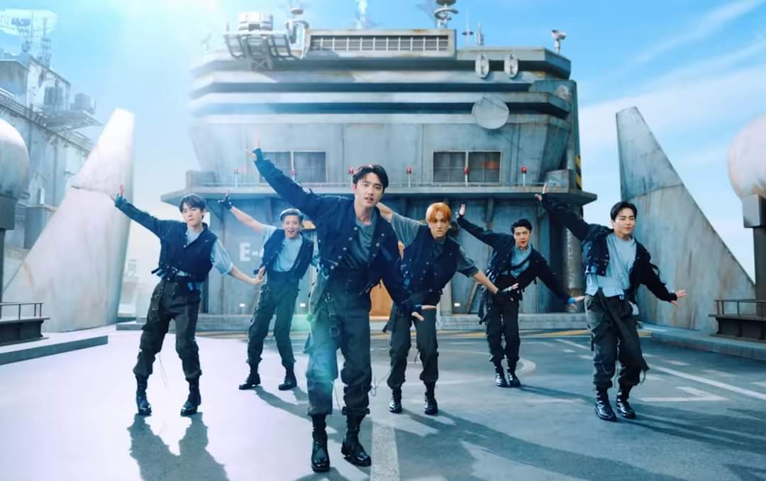 yeol_61liz's tweet photo. Ame cada detalle de este mv ❤ es como si fuera mi primer comeback con los chicos, Dios EXO es realmente el mejor grupo qué pude haber conocido ❤🥺
Ahora hacer stream, que esperamos 1 año 6 meses
#ToEXOPLANETAndBeyond #DONT_FIGHT_THE_FEELING #EXOcomeback #WithEXO @weareoneEXO https://t.co/jJu4oB74bL