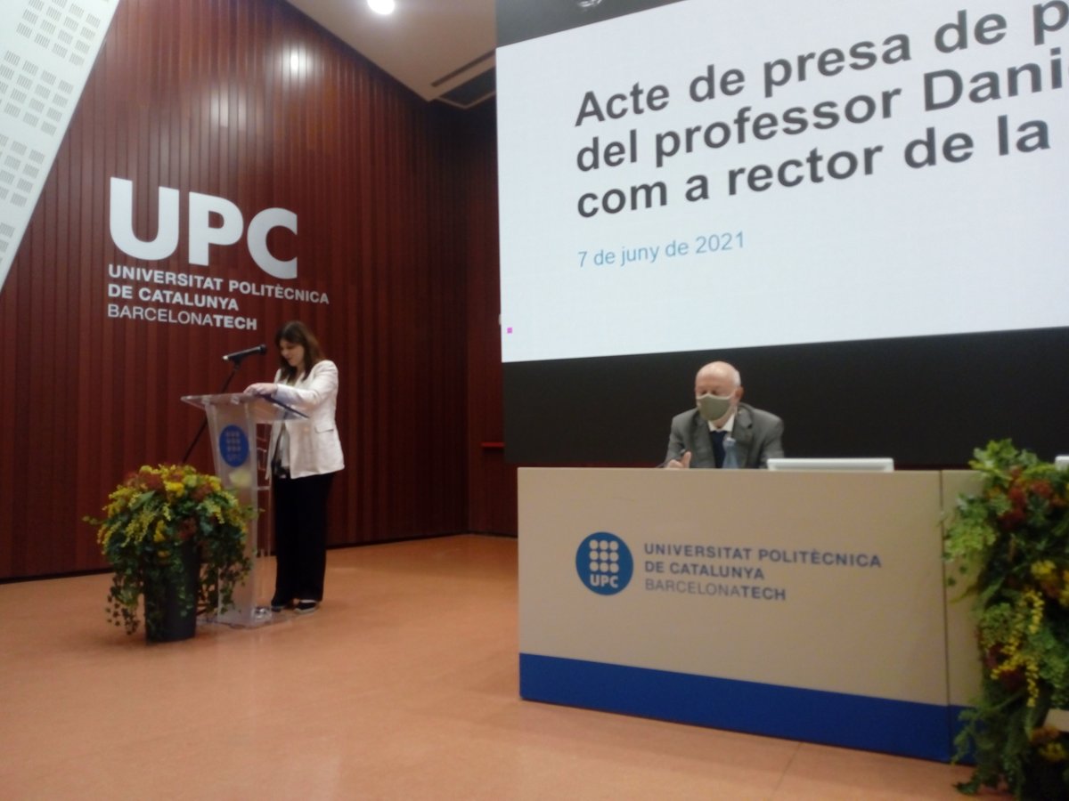 <a href="/GemmaGeis/">Gemma Geis i Carreras 🎗</a> <a href="/la_UPC/">Universitat Politècnica de Catalunya (UPC)</a> <a href="/DaniCrespo_UPC/">Dani Crespo</a> #Consellera <a href="/GemmaGeis/">Gemma Geis i Carreras 🎗</a>: “El Pacte Nacional per a la Societat del Coneixement #PNSC ens marca l’horitzó d’una societat més justa, cohesionada i pròspera, en la mateixa línia del que impulsarem amb la Llei de la ciència o el foment del mecenatge científic”