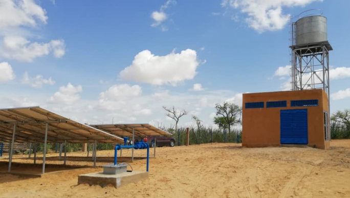 SyndicatEauxIDF's tweet photo. INTERNATIONAL 🌍

Le cap des 5 millions de personnes aidées est franchi !
 
Depuis 1986, l’action extérieure du #SEDIF vise à promouvoir l’accès à l’#eau potable dans les pays en développement. #Coopération

➡️ A lire sur https://t.co/YBNyVVzi6c https://t.co/GqPk5Rg42N