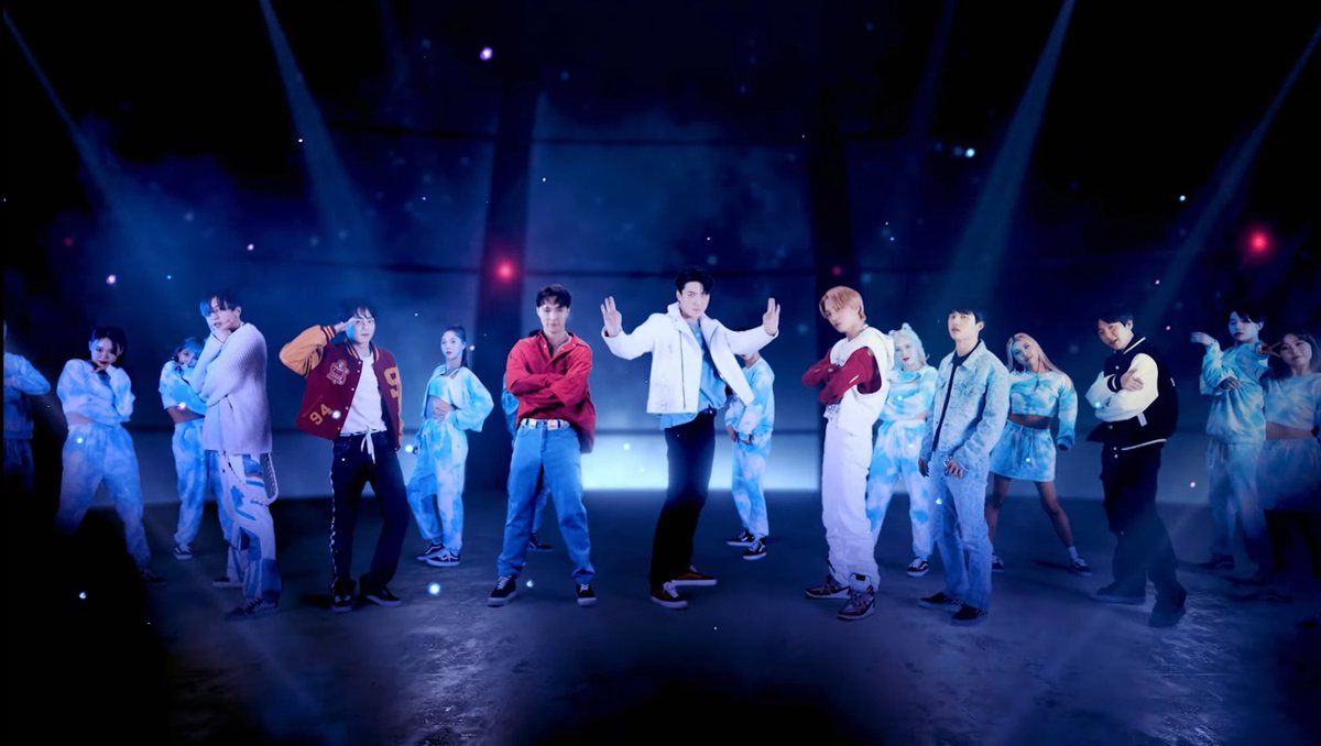 さわだ キムミンソクの満を持した決めポーズが敬礼なの なんかもう凄いキムミンソクって感じ