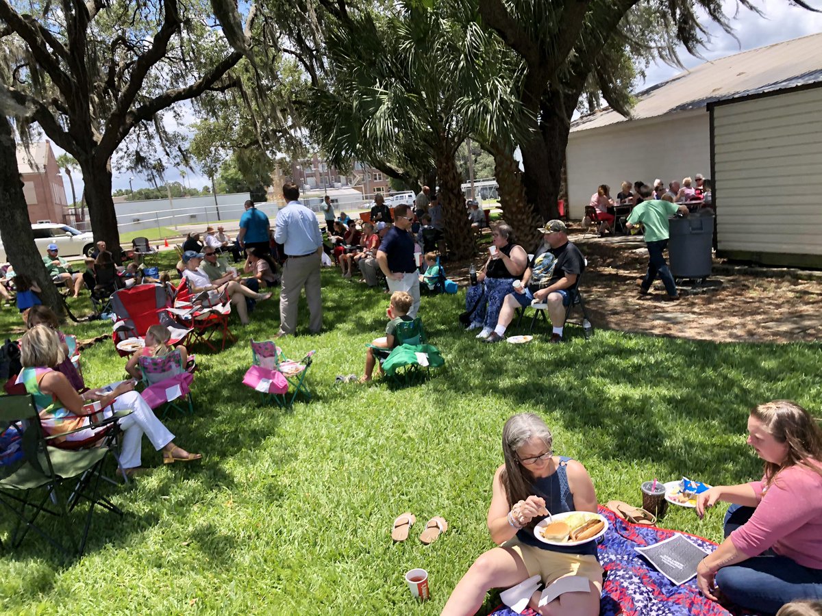 fbcavonpark's tweet photo. “Grill and Chill” was a big hit!  A great way to close out a wonderful day of worship. https://t.co/QHDZ27obB1