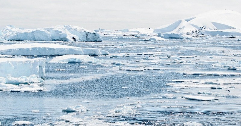 ouronehome's tweet photo. The Arctic Ocean in summer could be ice free before 2050

#ClimateChange