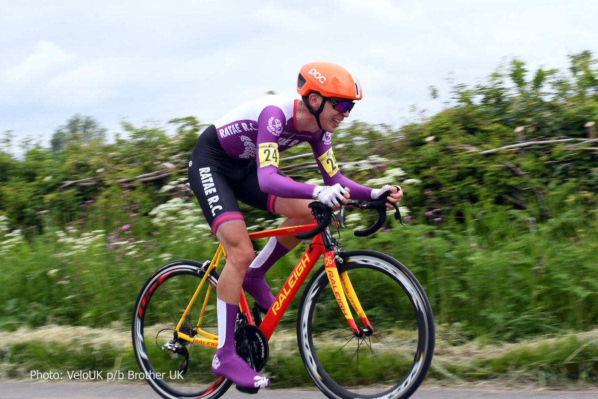VeloUK's tweet photo. RTTC Circuit Time Trial Championships on Sunday and riders rocking the @UKRotor chainrings #Qrings @velotech_uk @RotorRace #performancecomponents #aero https://t.co/tVYbrDQnjQ