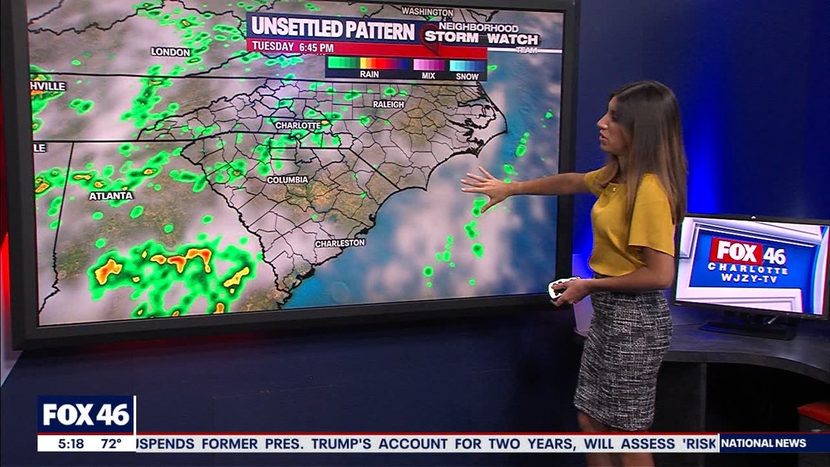 Elisa_Raffa's tweet photo. Tracking hurricane risks 🌀 & scattered storms 🌦️
Heat & humidity continues to bubble up showers & storms today. The pattern stays unsettled much of this week!
Your forecast ➡️ https://t.co/BsL917effr
See ya on #GoodDayCLT through 9 AM!
#ncwx #scwx #fox46wx @FOX46News https://t.co/PTGQbdCjPg