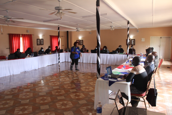 ZctuZimbabwe's tweet photo. Training &amp; dvt of T/U Educators underway. Training will capacitate unions to empower workers with knowledge &amp; skills towards critical thinking towards social justice at the workplace, increase union density &amp; build union power,  
@lonorge
@ituc_africa 
@DecentWorkZim https://t.co/jy56268MCy