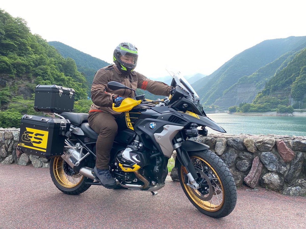 r1250gsbeginner's tweet photo. 有間ダム🏞
石畳が綺麗なダムで、夕日を眺めながらリラックスできました！ https://t.co/COg7LrII9u